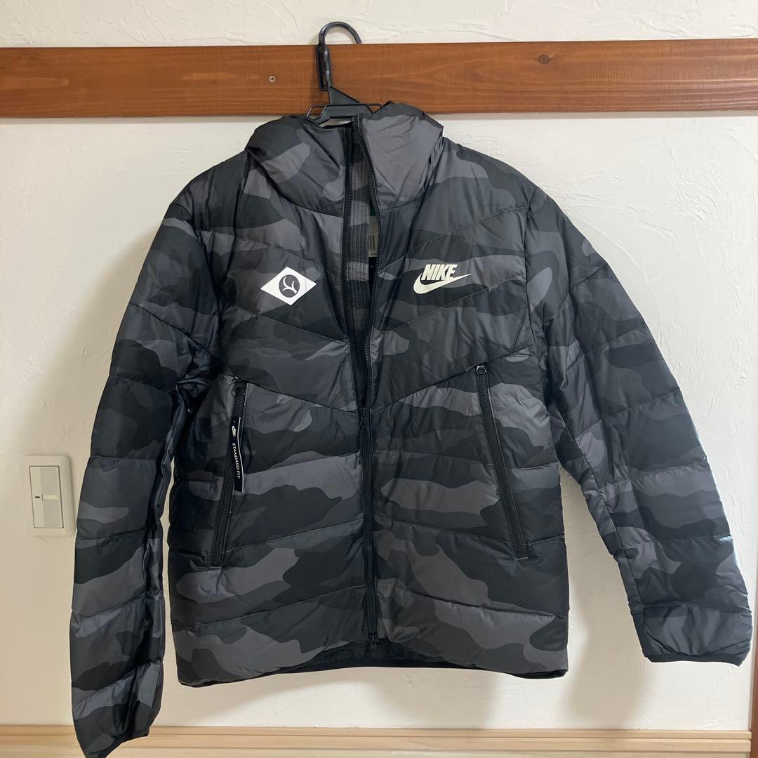 鹿島アントラーズ　Nike カモフラージュ フード付きダウンジャケット