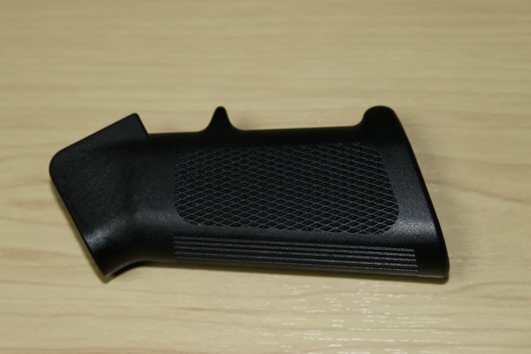 実物 COLT M4A1 A2 グリップ