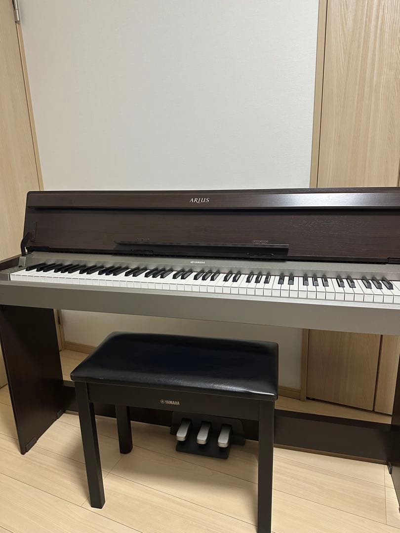【京都北部引取り限定】YAMAHA 電子ピアノARIUS （アリウス）