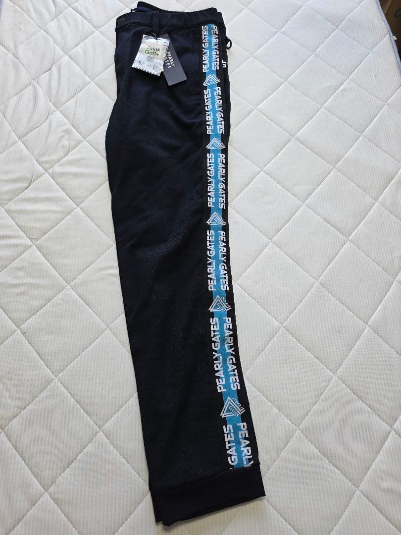 新品タグ付きPEARLY GATES ジョガーパンツ６