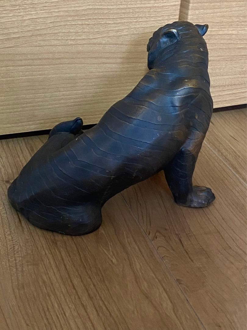 虎置物干支銅器製トラ在名 骨董品