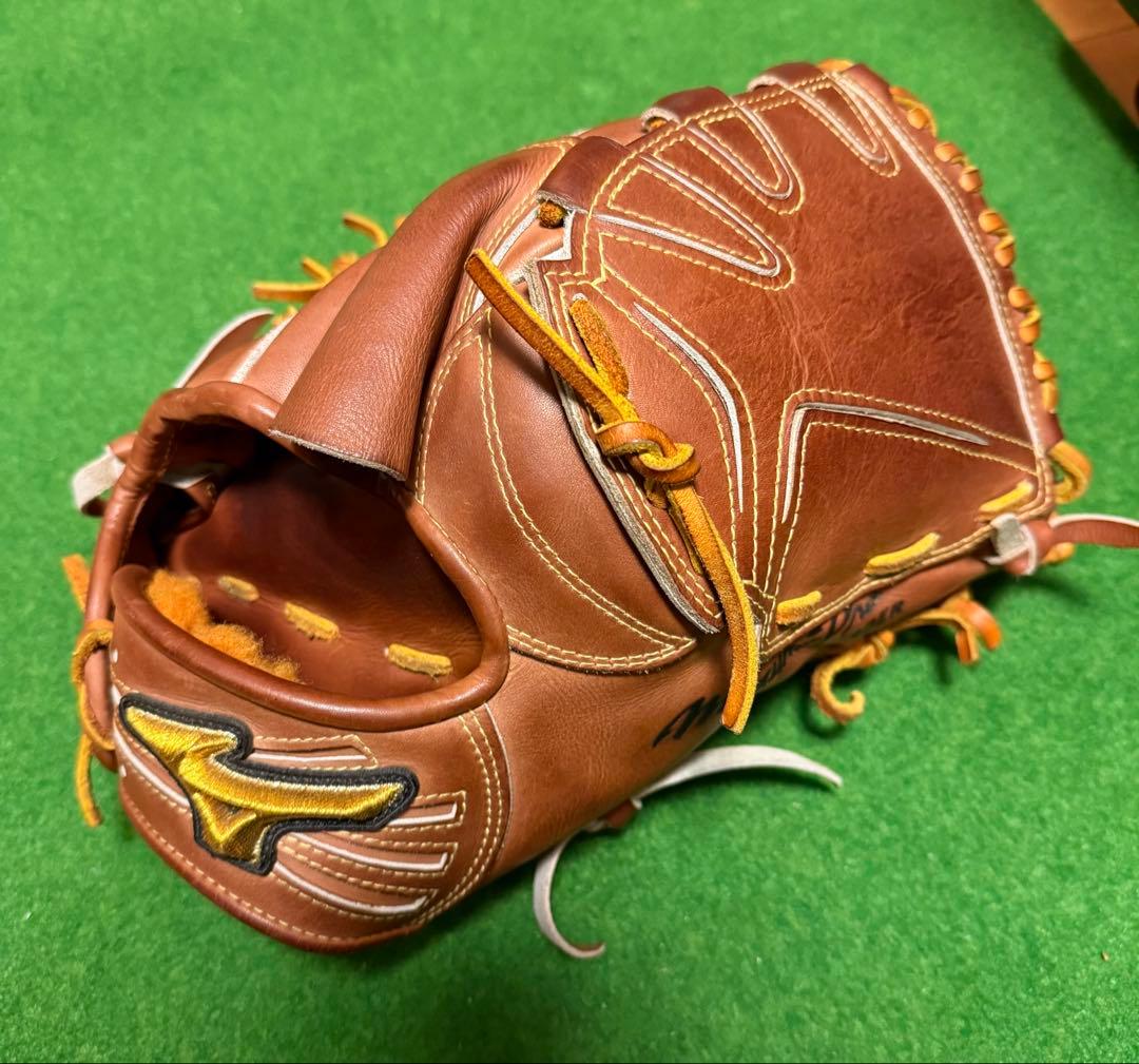 【超美品】ミズノプロ 硬式 投手用 オーダーグローブ 波賀ジャパン