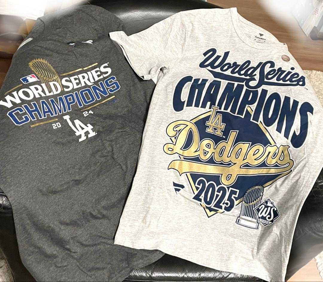 LAドジャース 2025年'24年チャンピオンTシャツセットMサイズ　新品