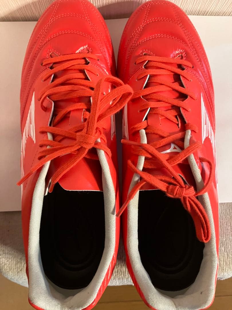 Mizuno Monarcida Neo レッド サッカーシューズ