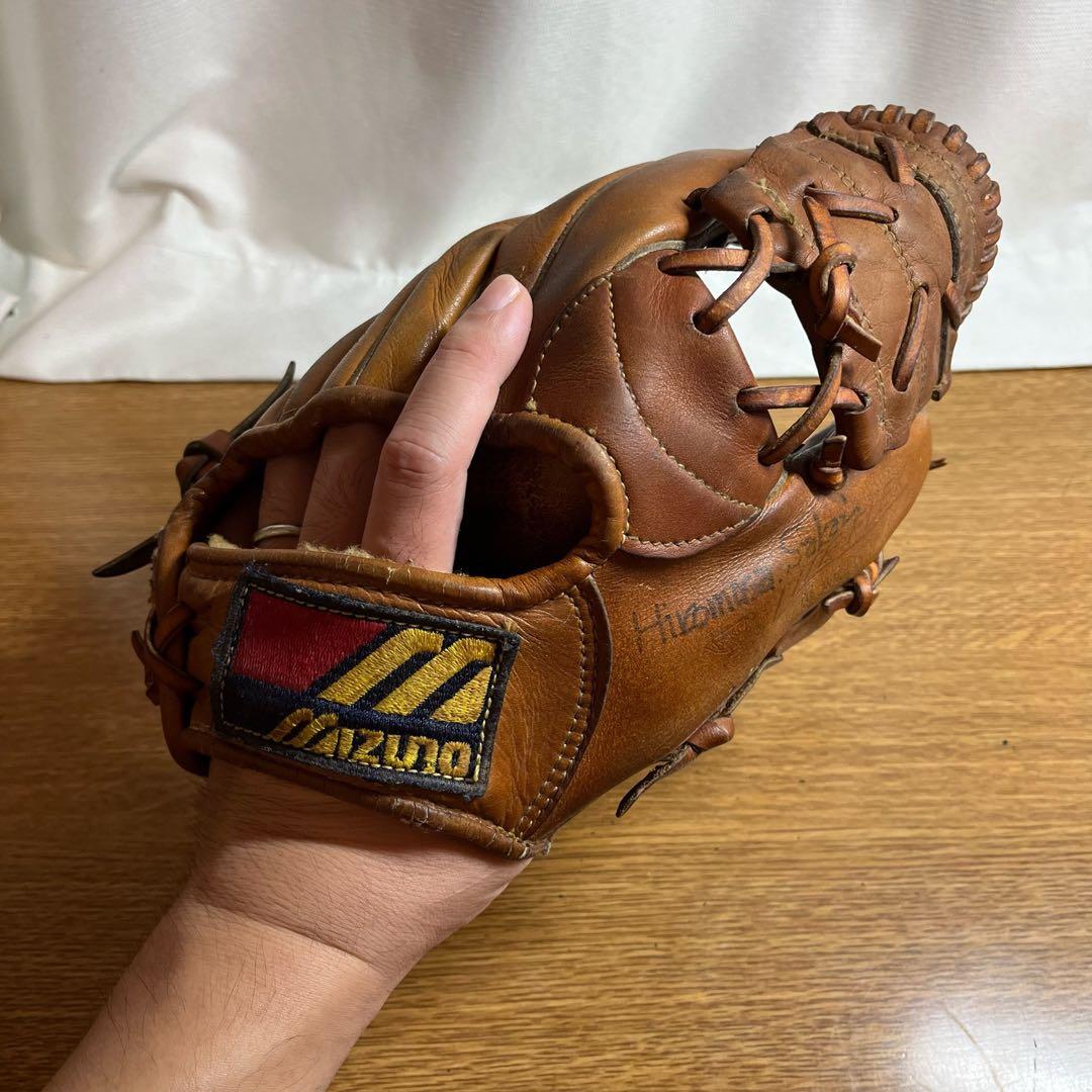 ミズノ ワールドウィン 一般硬式 グローブ グラブ 内野用 良品 記名跡