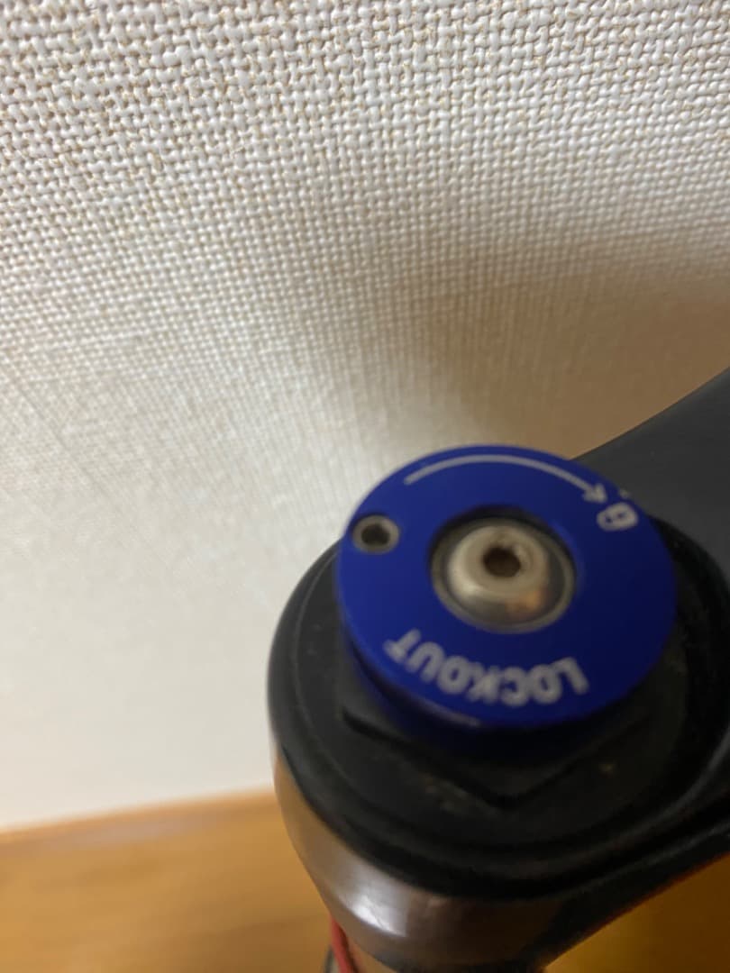 パーツ ROCK SHOX