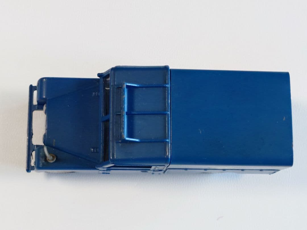 ミニカー CORGI NO.416 LAND ROVER RAC Radio Rescue