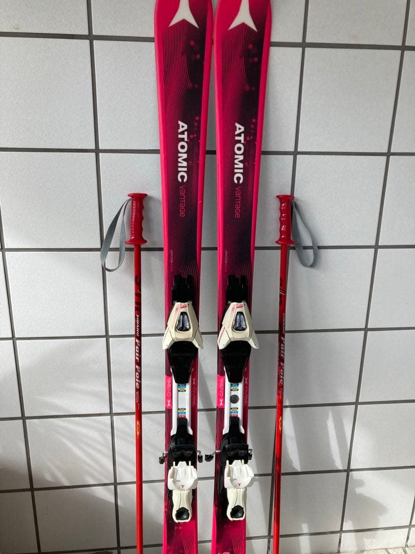 美品　子供用140㎝ ATOMIC X-Drive 8.0 スキーセット
