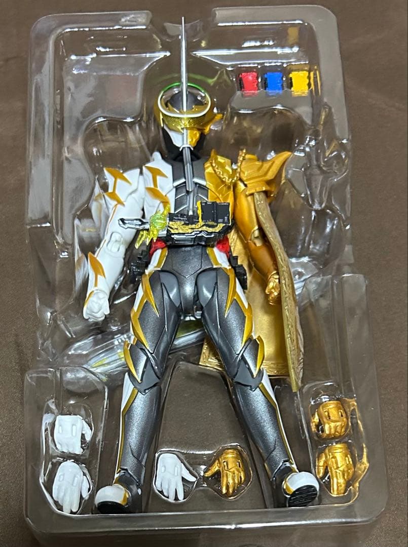 【３月6日まで】フィギュアーツ仮面ライダーセイバーシリーズセット
