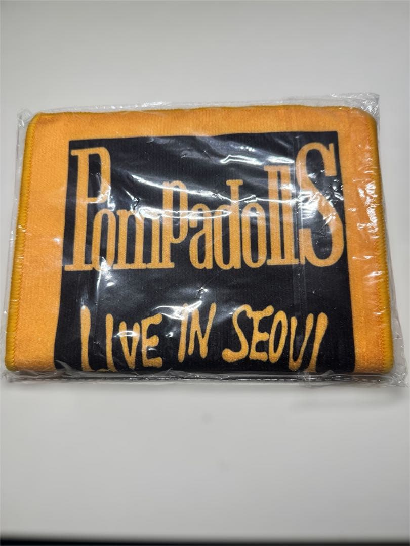 【即日発送】　pompadolls 韓国限定 タオル