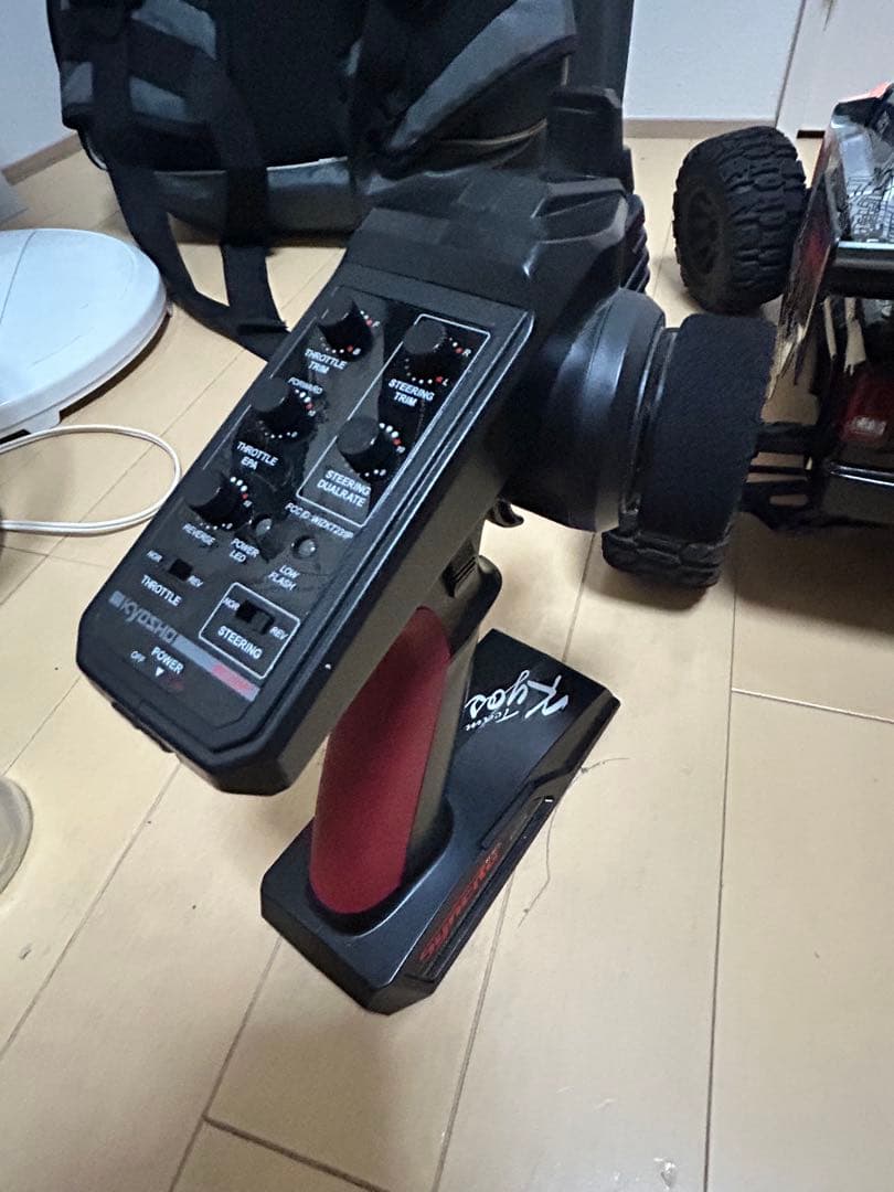 KYOSYO ニトロトラッカー　エンジンラジコンカー