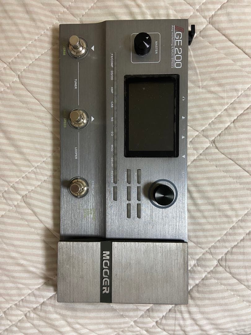 Mooer GE200 ギターエフェクター