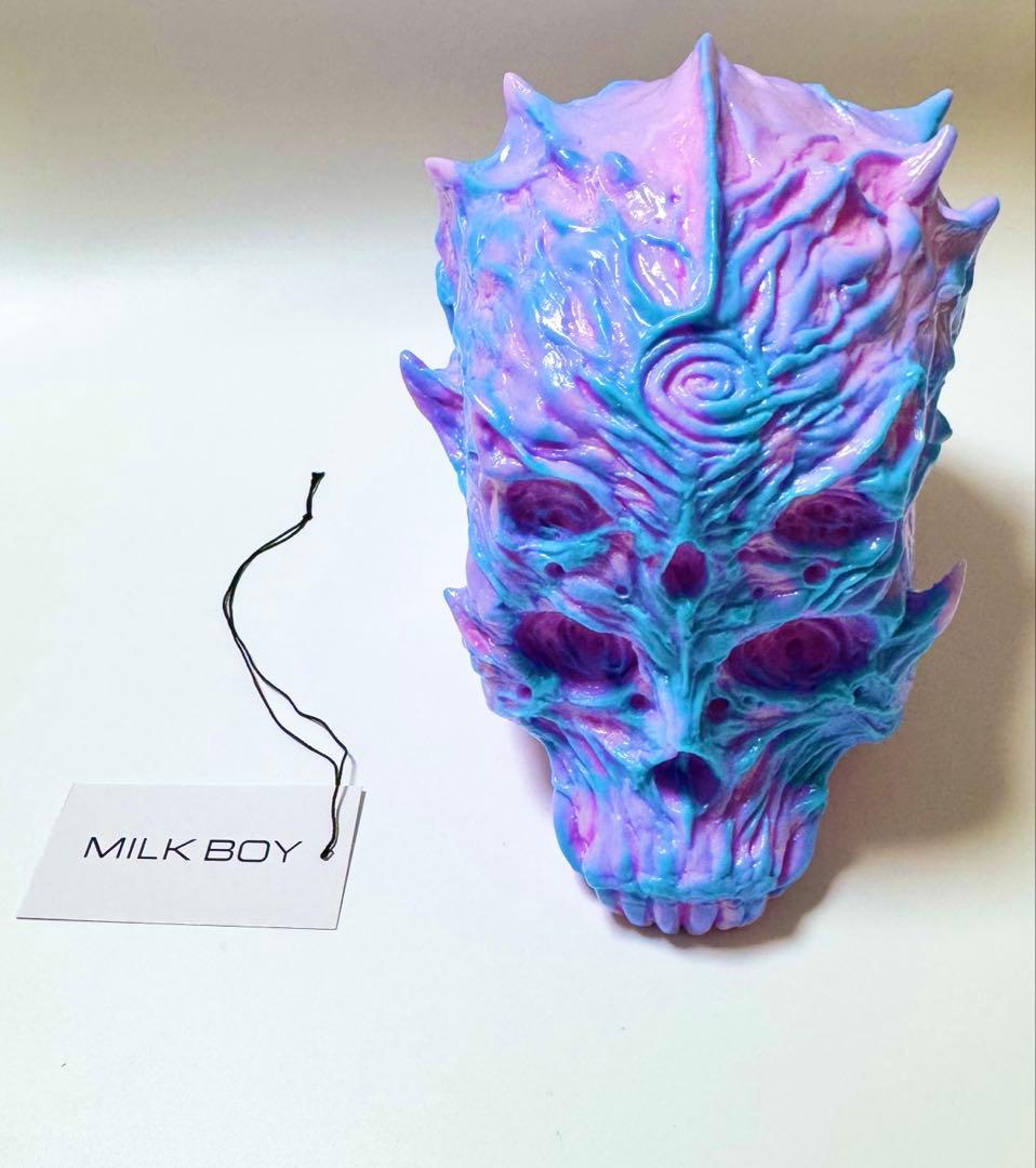暗黒エンターテイメント MILKBOYTOYS CURSED CIRCUS