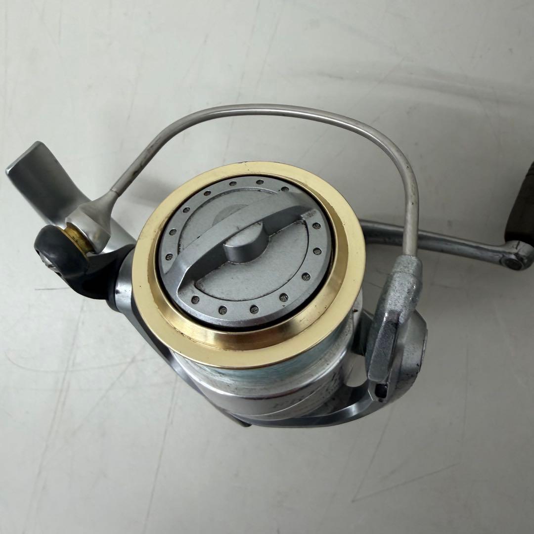 リール　2個セット　Daiwa FREAMS スピニングリール　シマノ　ナスキー