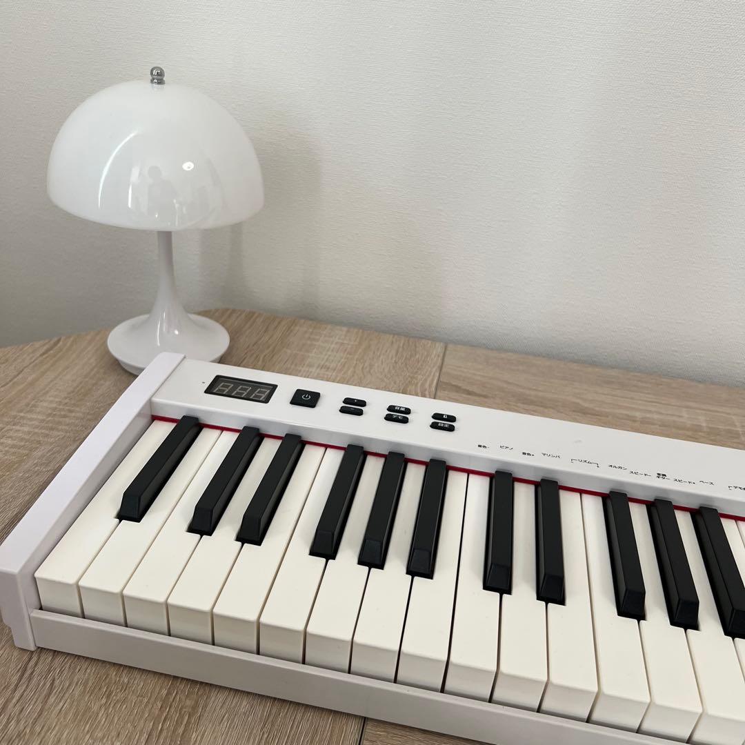 【美品】NikoMaku 電子ピアノ 88鍵盤 スタンド・ペダル付き 送料込み