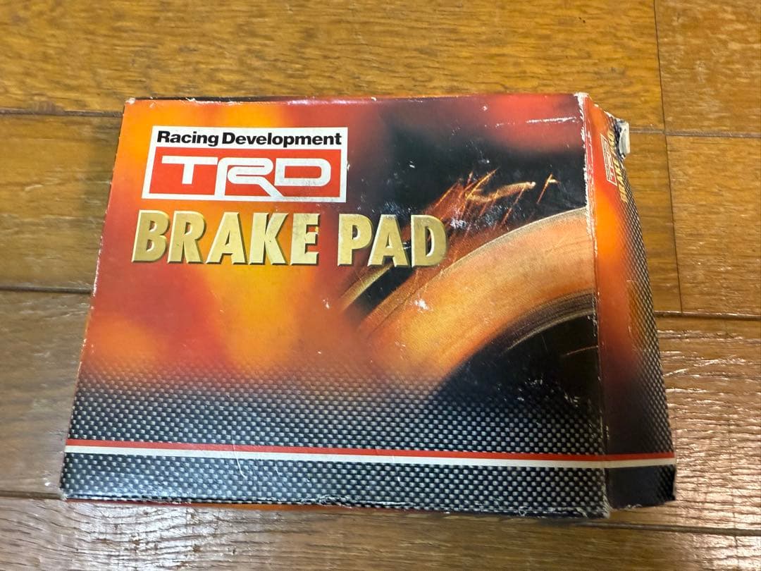EP82＆91ターボ　スターレット　リヤ用　新品TRDブレーキパッド