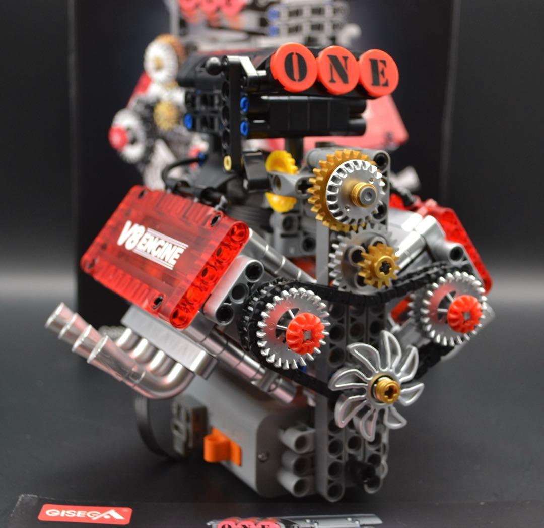 V8エンジン ブロック模型 組み立て済み 可動モデル｜箱・説明書付き