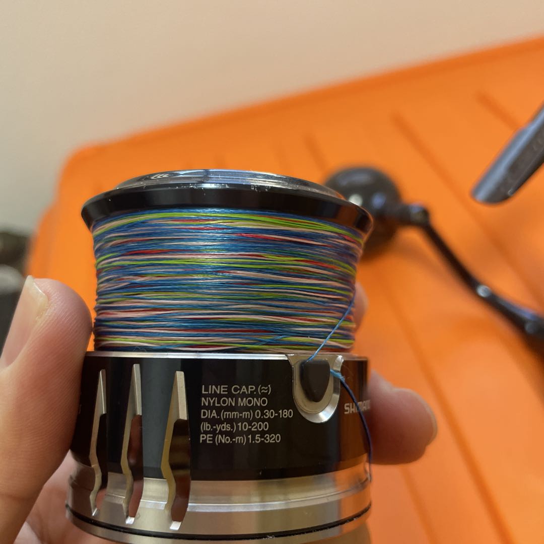 STRADIC SW4000XG スピニングリール
