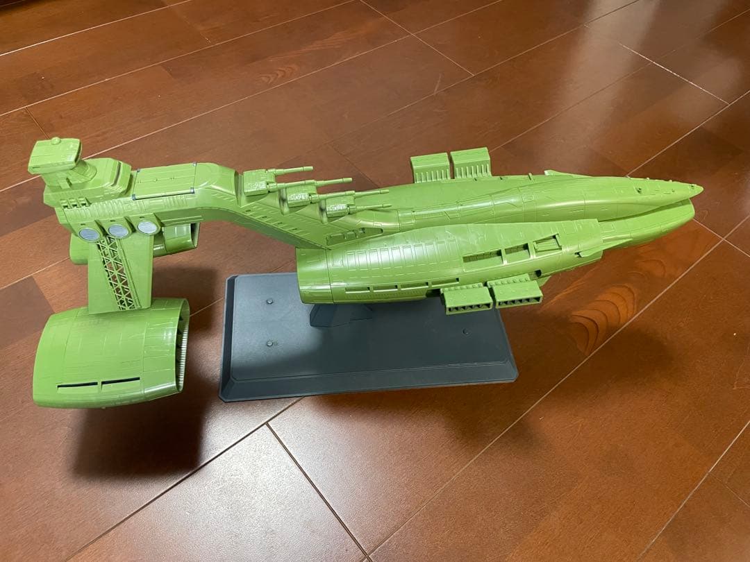 ガンダムコレクション 1/400 ムサイ級軽巡洋艦