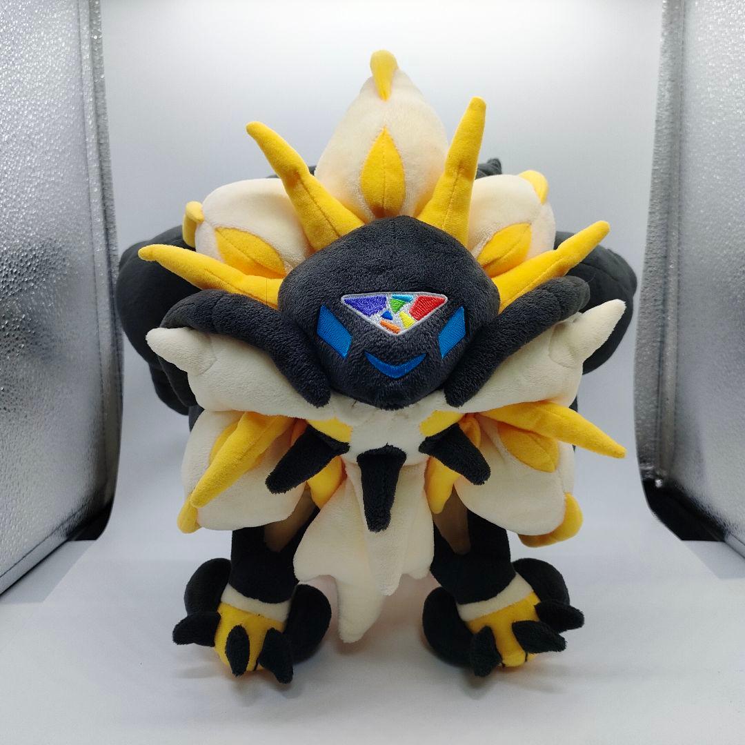 希少　ポケモンセンター　ソルガレオ　ぬいぐるみ　たそがれのたてがみ　ネクロズマ