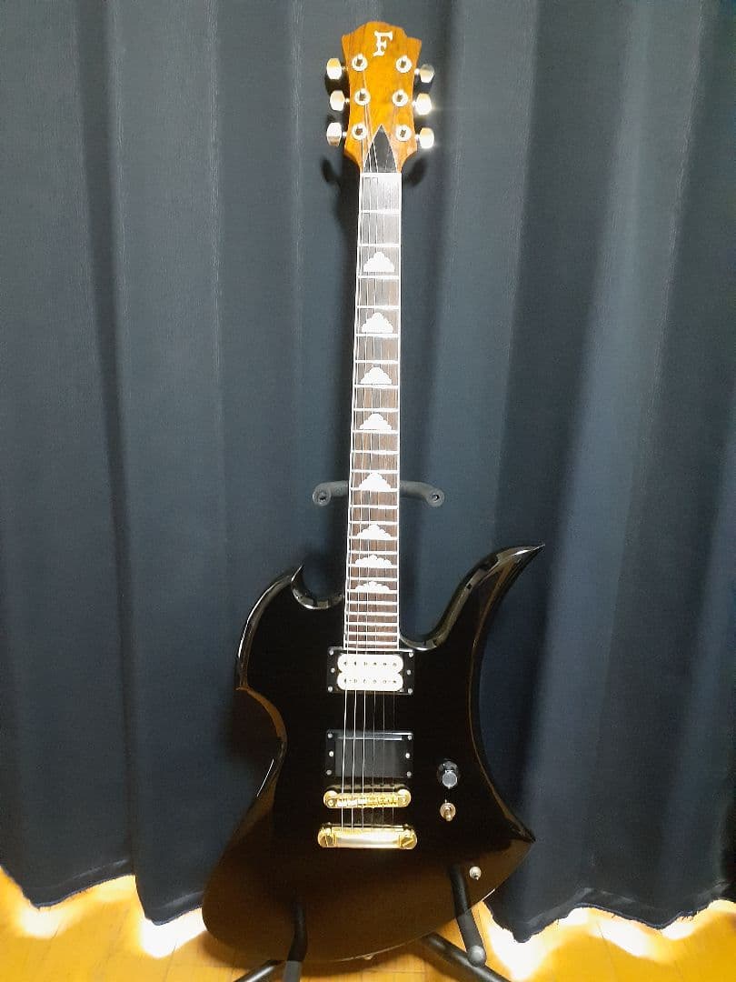 FERNANDES hide MG Burny モッキンバード　ギター