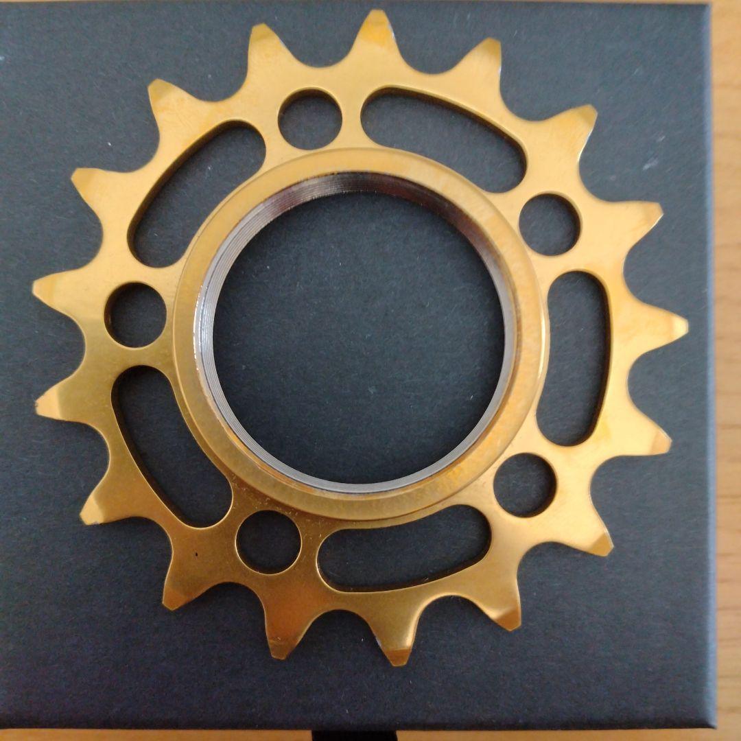 NOVACORONA 17T チタンコグ ゴールド