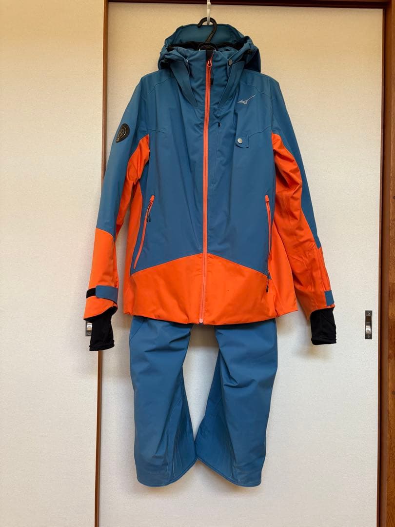 ミズノスキーウェア上下 XL カタログ外品MIZUNO\オンヨネ オガサカ