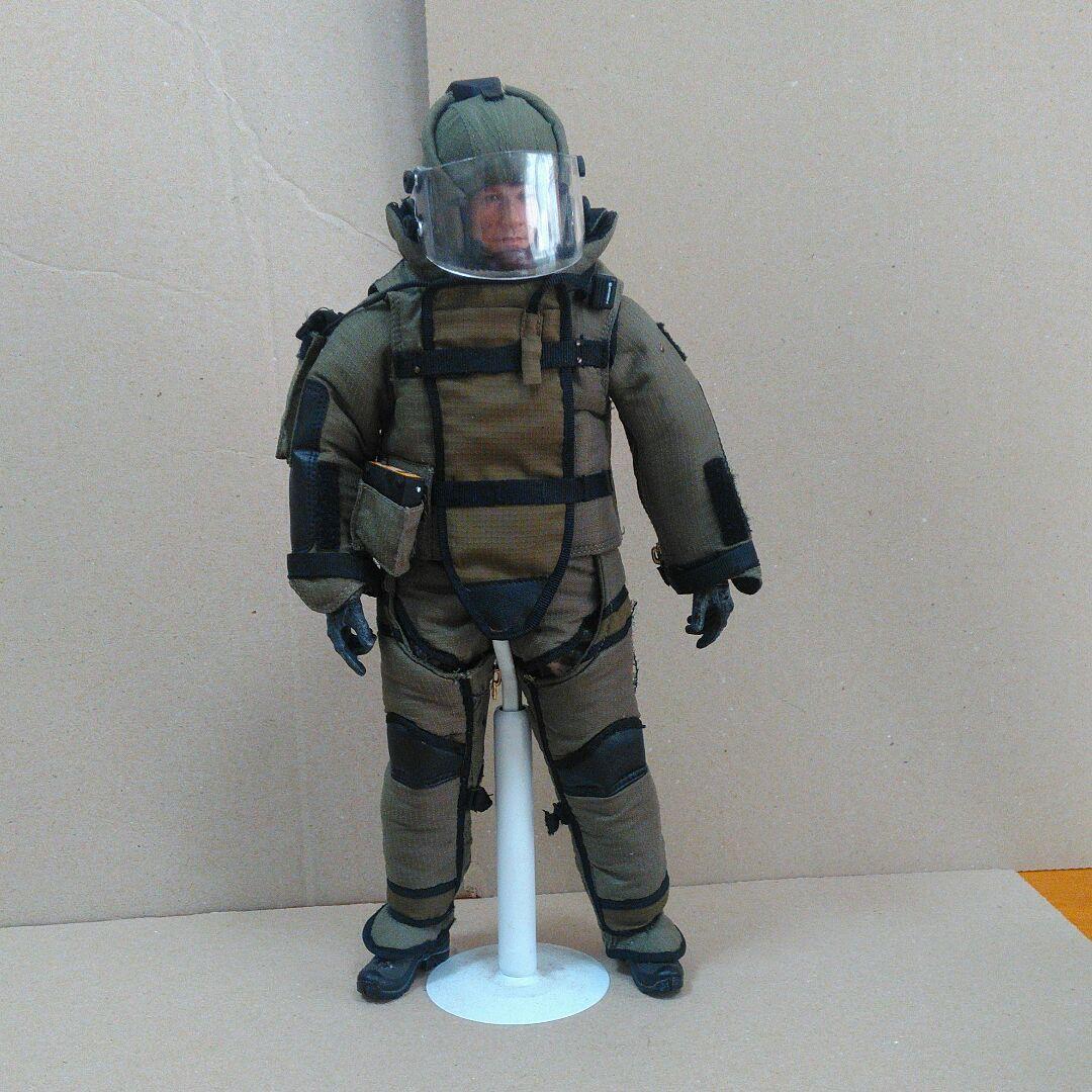 1/6　フィギュア　爆発物処理班　防爆スーツ