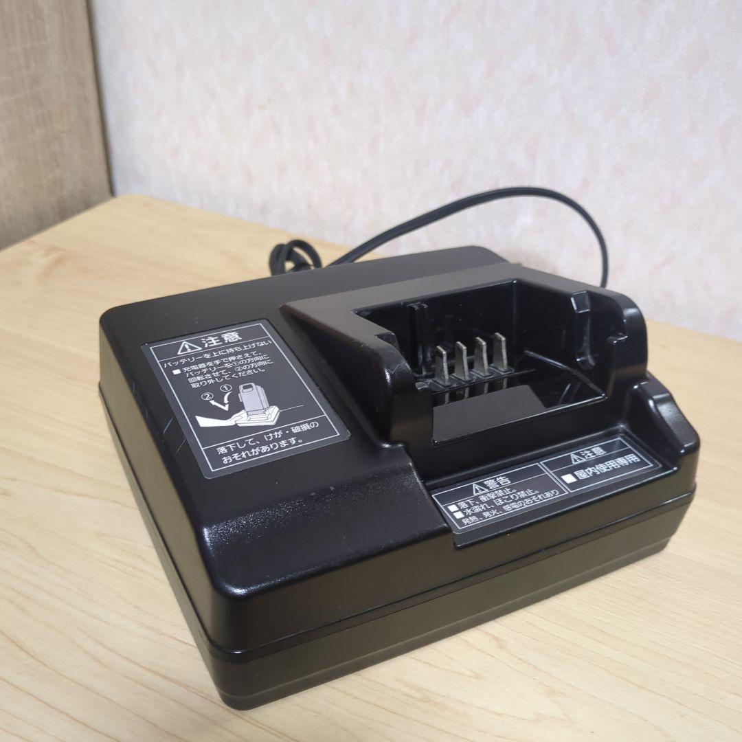 Panasonic 電動自転車バッテリー充電器 NKJ069Z2 動作保証