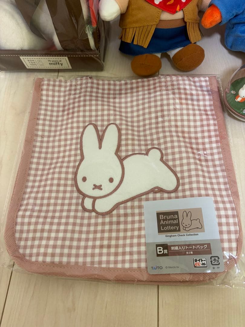 【バラ売り不可】ミッフィースタイル　ゆきのひ　ぬいぐるみ他