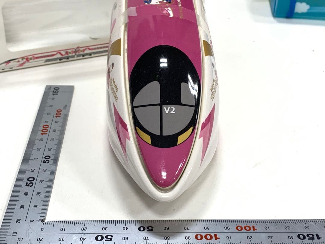 サンリオハローキティ　JR西日本　新幹線　弁当箱　陶器製　限定品　未使用