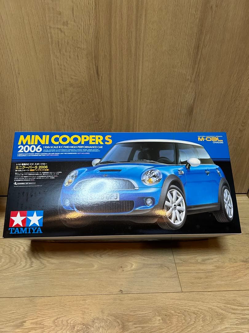 タミヤ RC 1/10 ミニクーパーS 2006