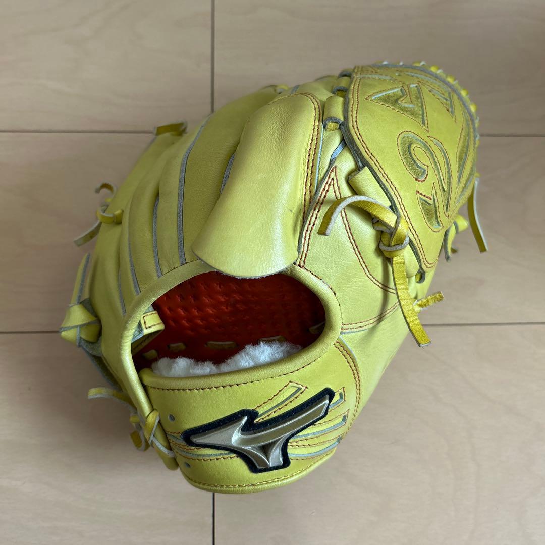 とと　ミズノ Global Elite グローブ イエロー　投手