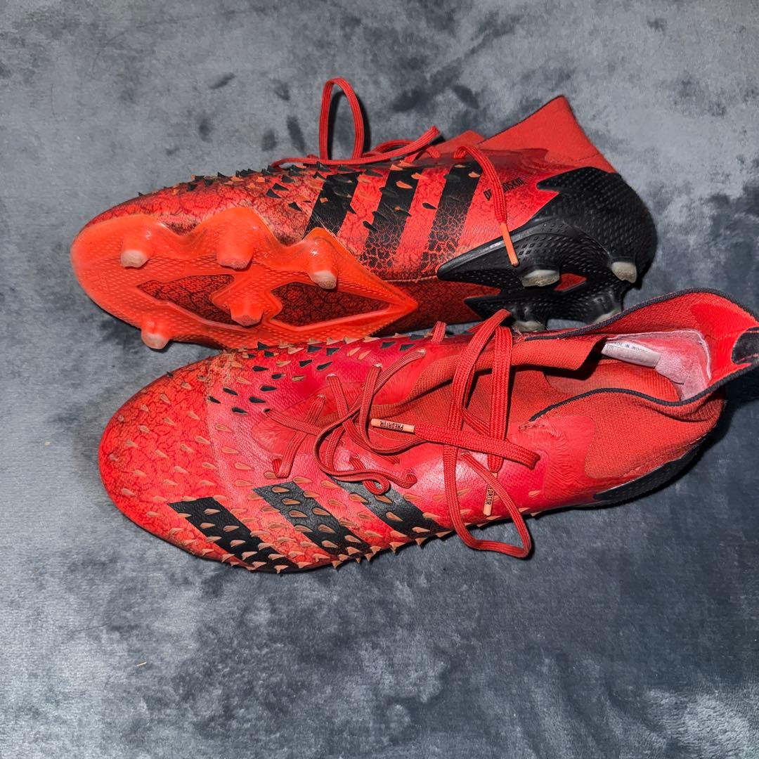 adidasプレデター　スパイク 26.5cm