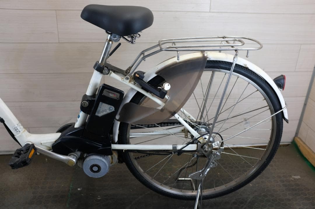 電動自転車 パナソニック　26インチ　3段　6.6Ah（5点灯）充電器あり