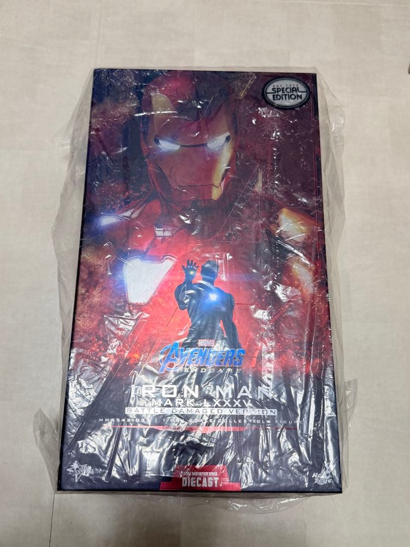 【未開封】HOTTOYS アイアンマンMarkバトルダメージ版MMS543