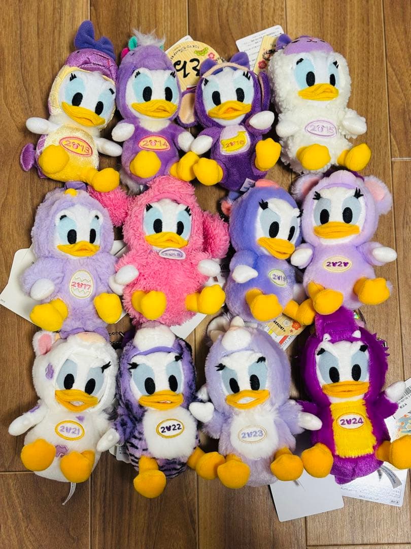 ディズニーぬいぐるみバッジ干支12種