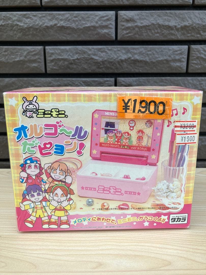 ミニモモ オルゴールだピョン!