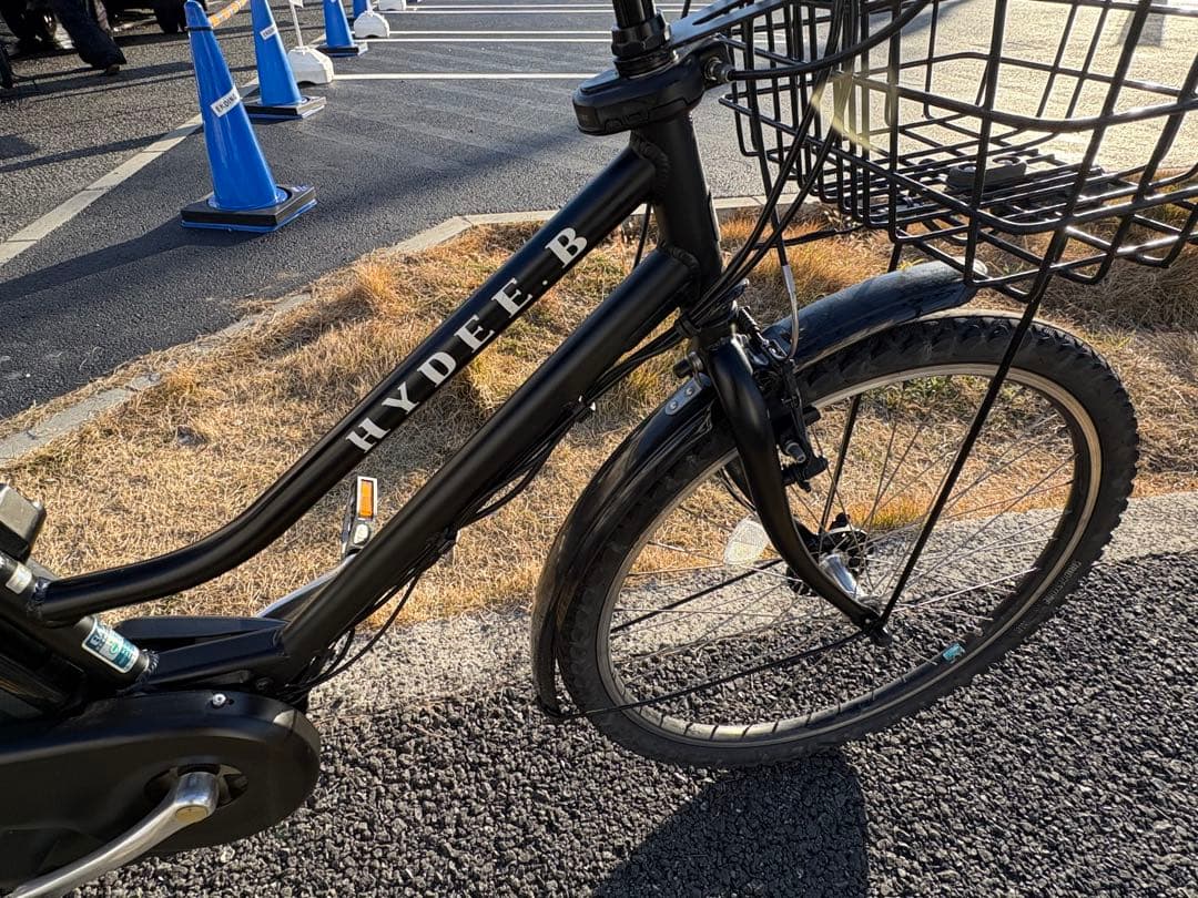 中古ブリヂストン電動アシスト自転車　12.3Ah 大阪　007番