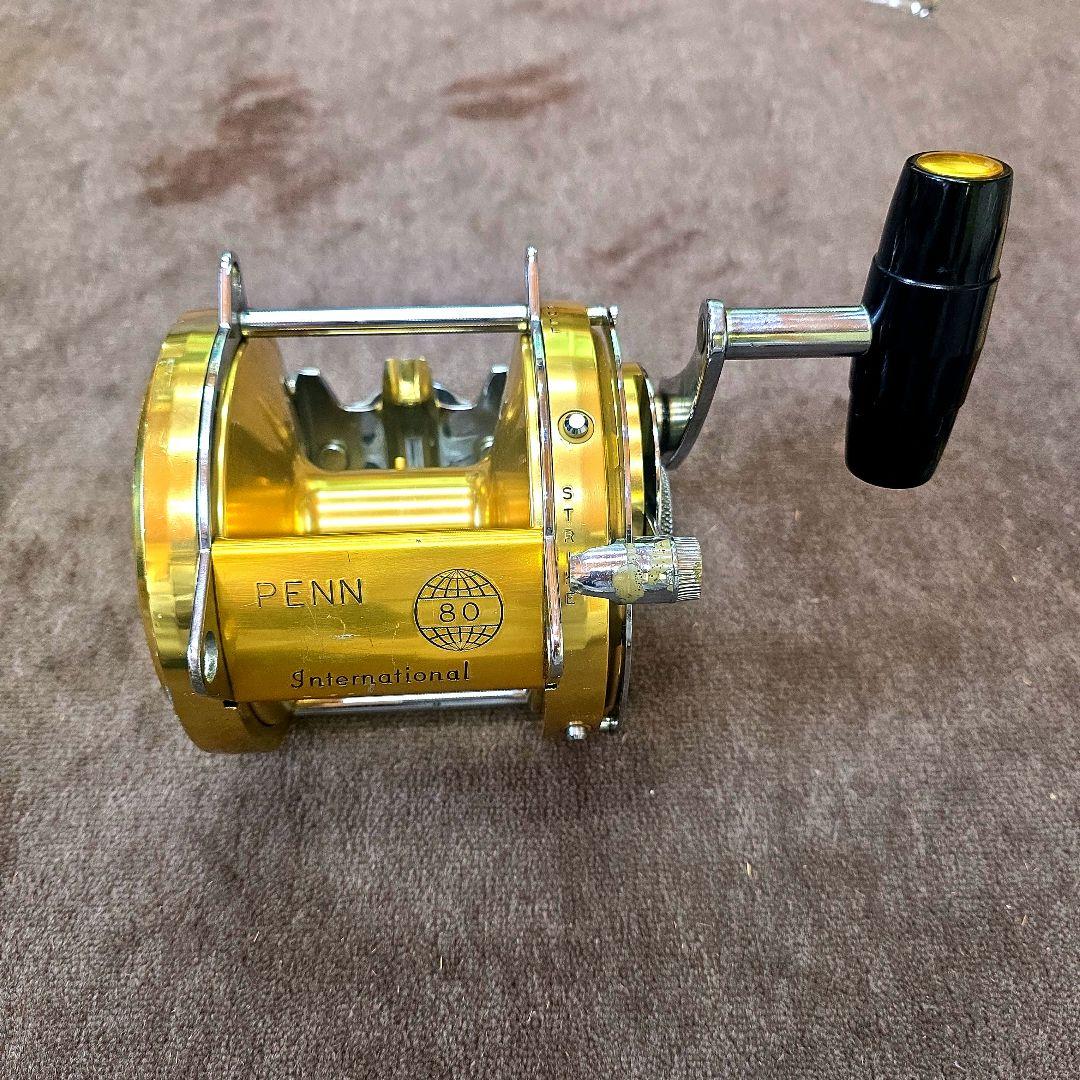 PENN International 80 両軸リール