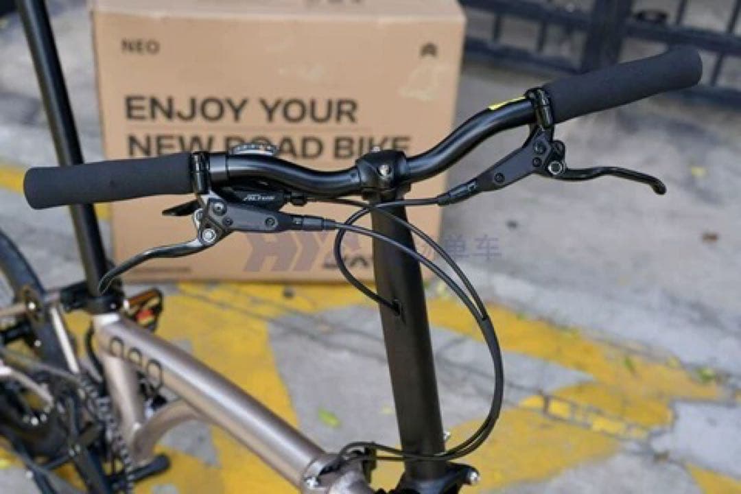 アルミ合金製 Brompton 同系 16インチ 折りたたみ自転車・9段変速