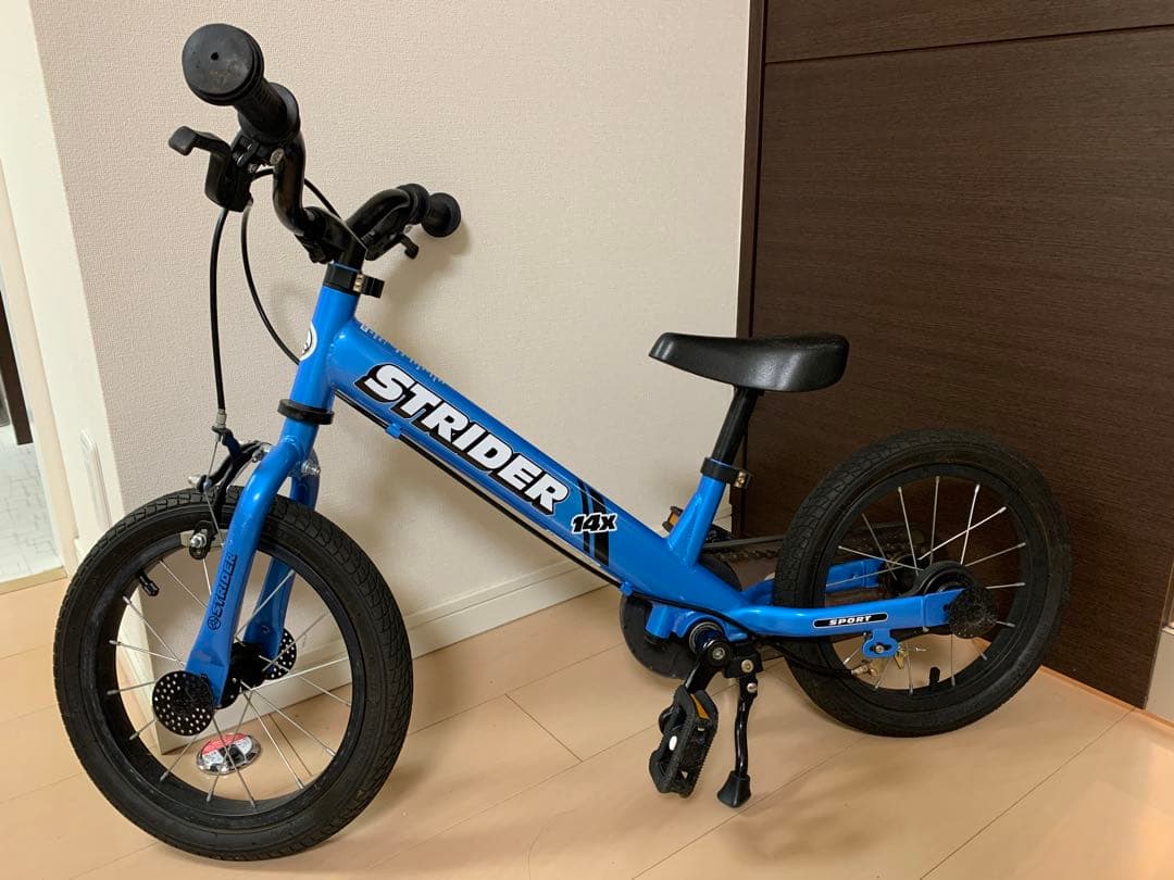 【引取限定】 STRIDER 14X バランスバイク 青