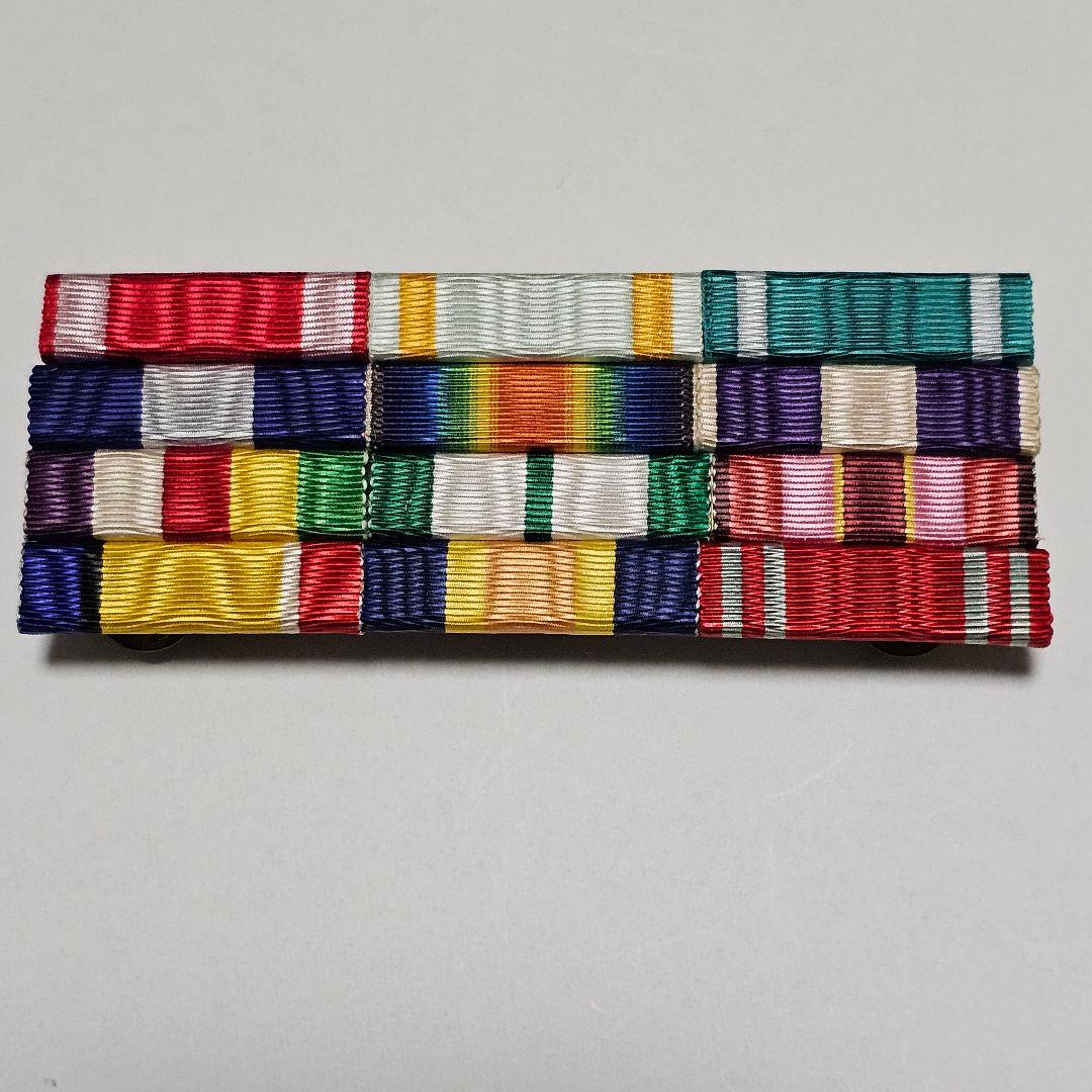 旧軍綬リボンを米軍式に組んだ物です桐花章瑞宝金鵄勲章、従軍記章、記念章の綬12連