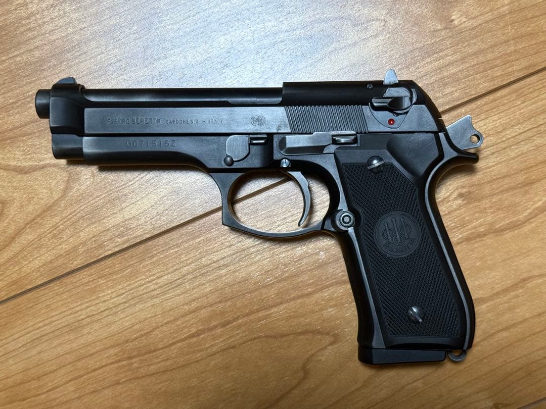 美品 WA ベレッタ M92FS ダイハードタイプ バトルダメージ