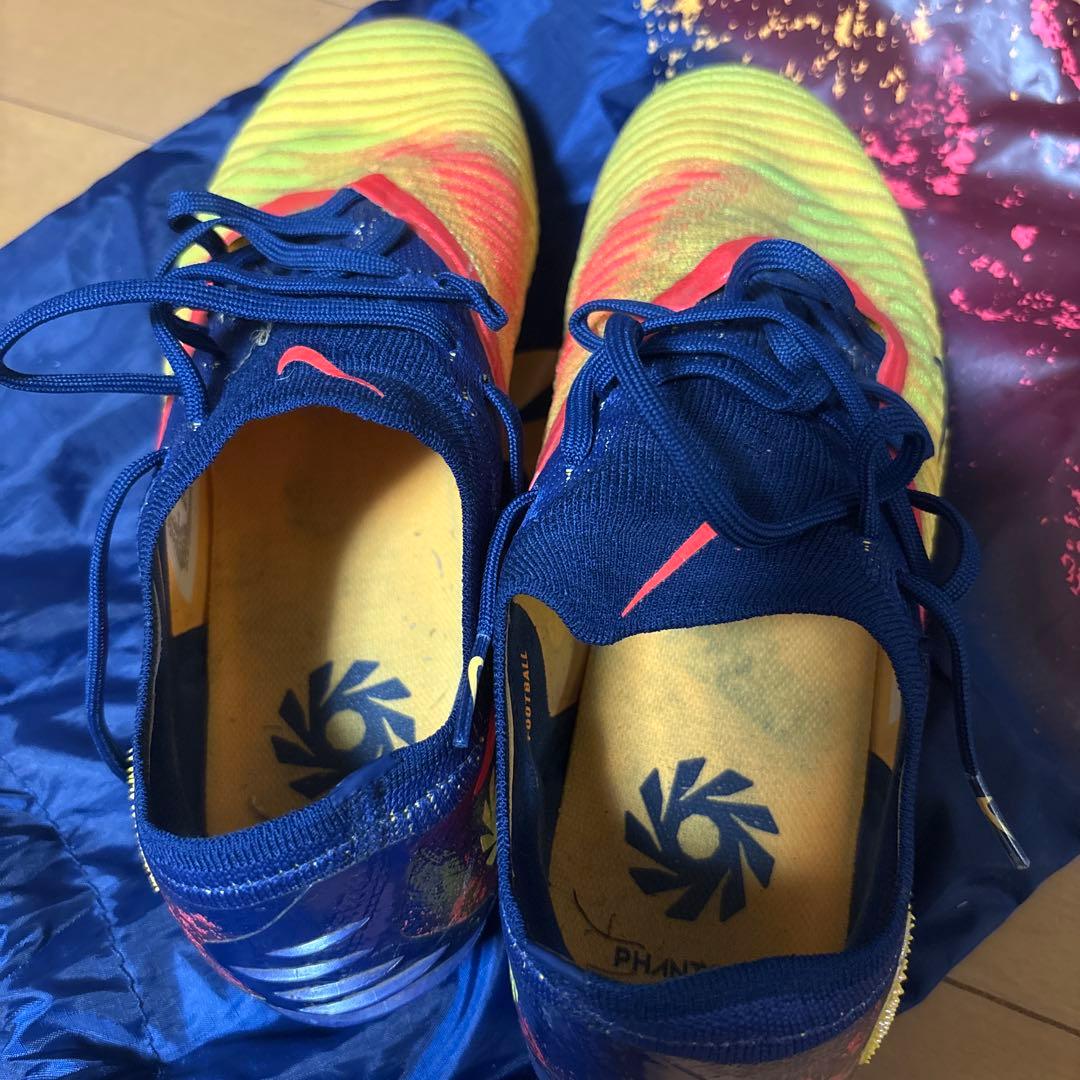NIKEファントム6エリート