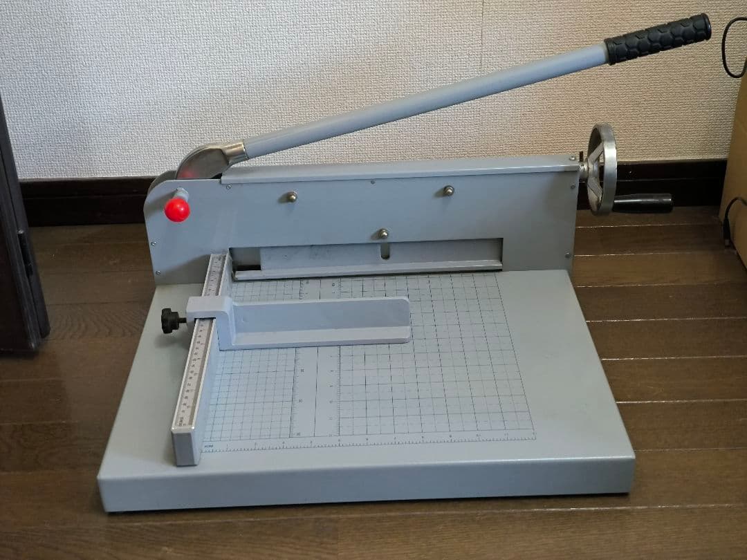 業務用裁断機 ブック40 book40
