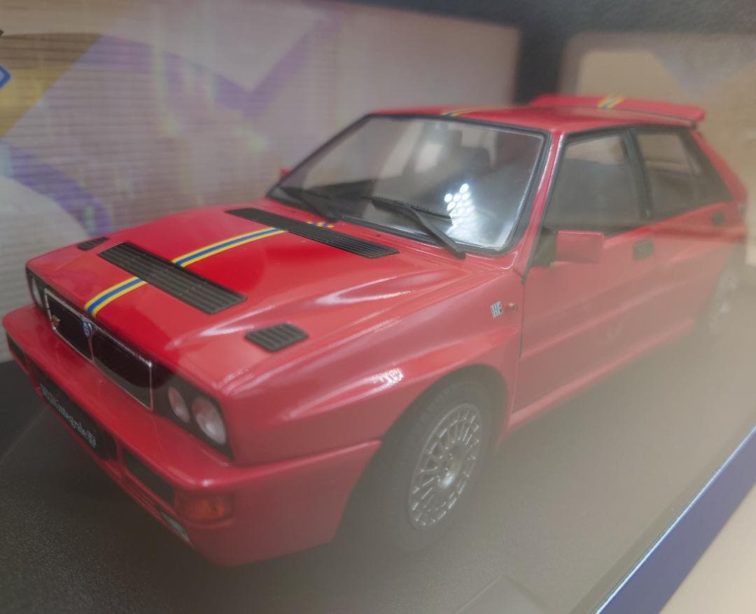 1/18 ランチア デルタ HF インテグラーレ 最終限定版 1995 レッド