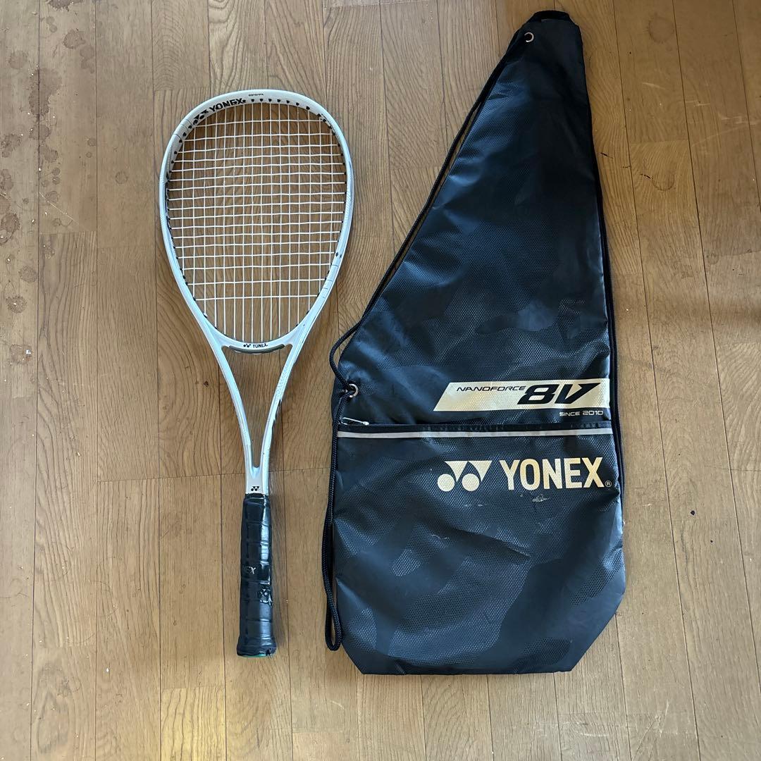 【最終お値下げ】ヨネックス　NANOFORCE 8V REV　ナノフォース