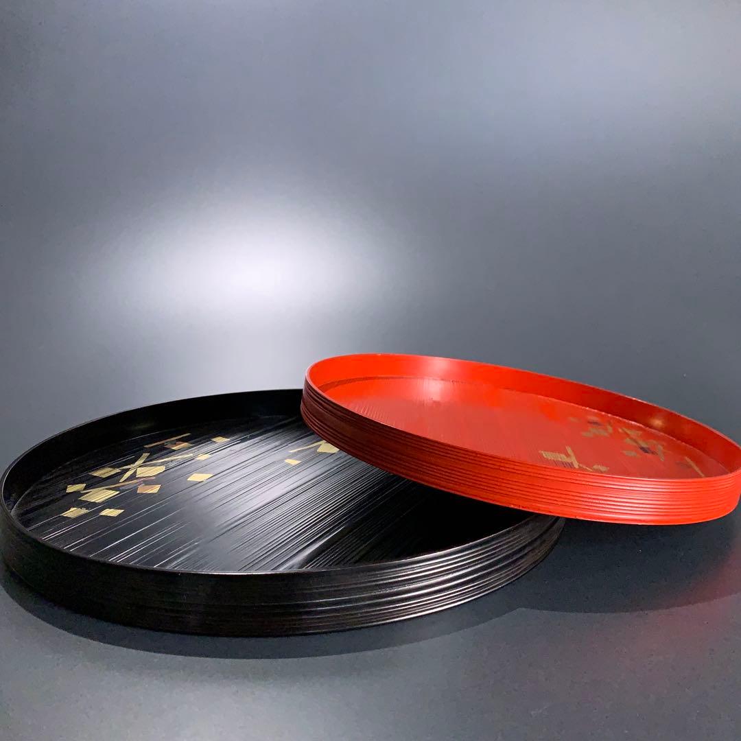漆塗　丸盆２枚セット　象彦　運び盆　金銀彩　R0726