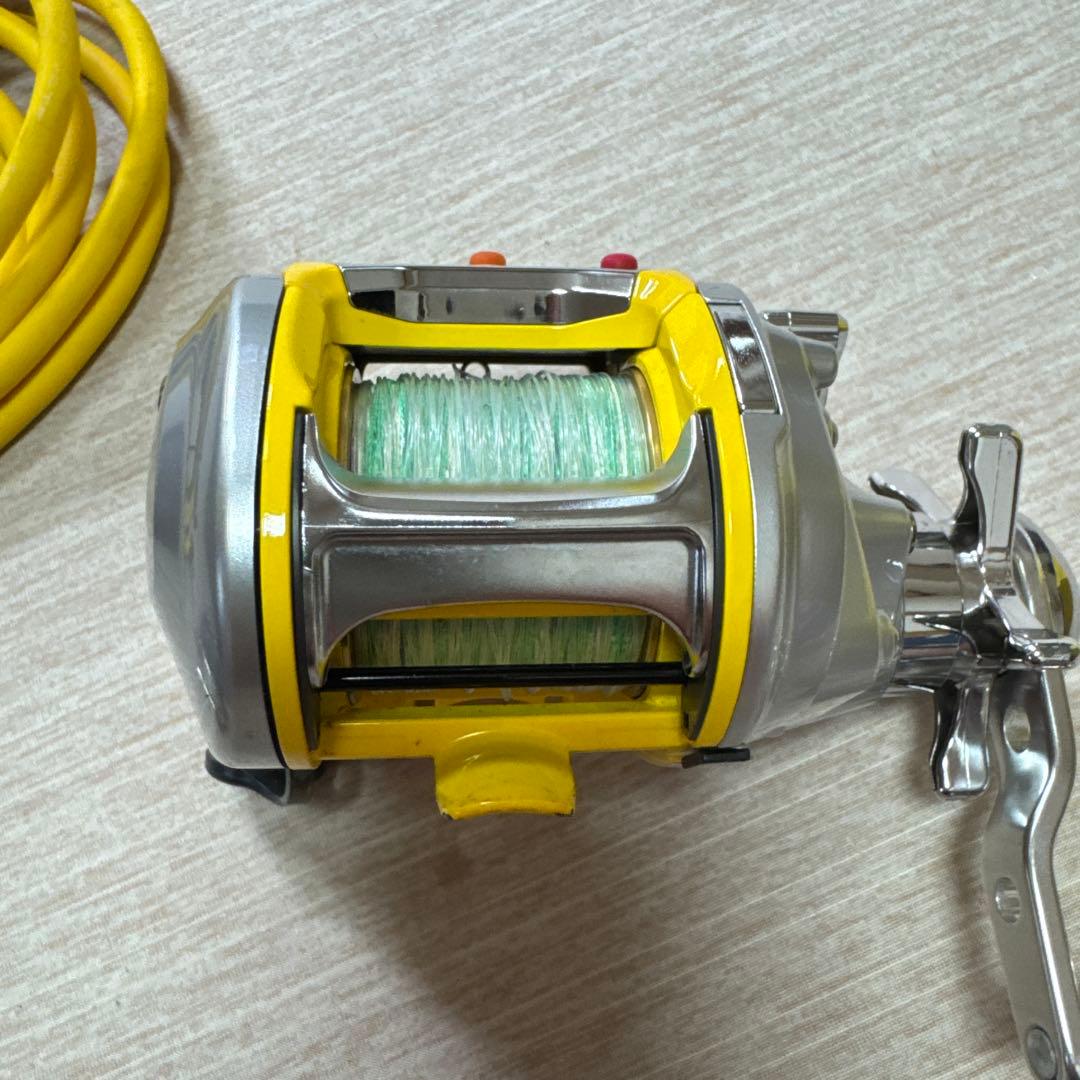 MEGATWIN シーボーグ300MT電動リール